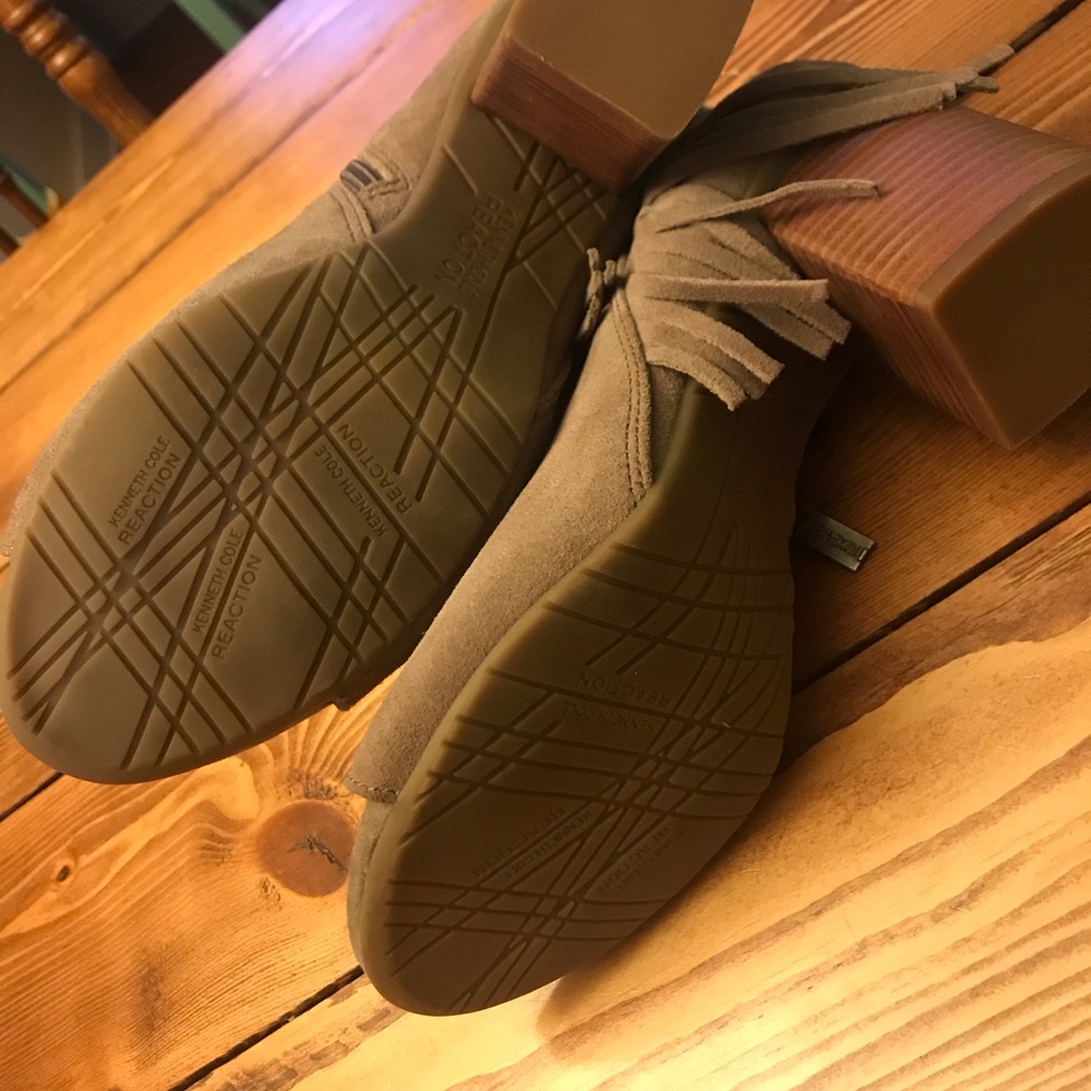 Kenneth Cole Reaction Booties - Picture 3 of 4